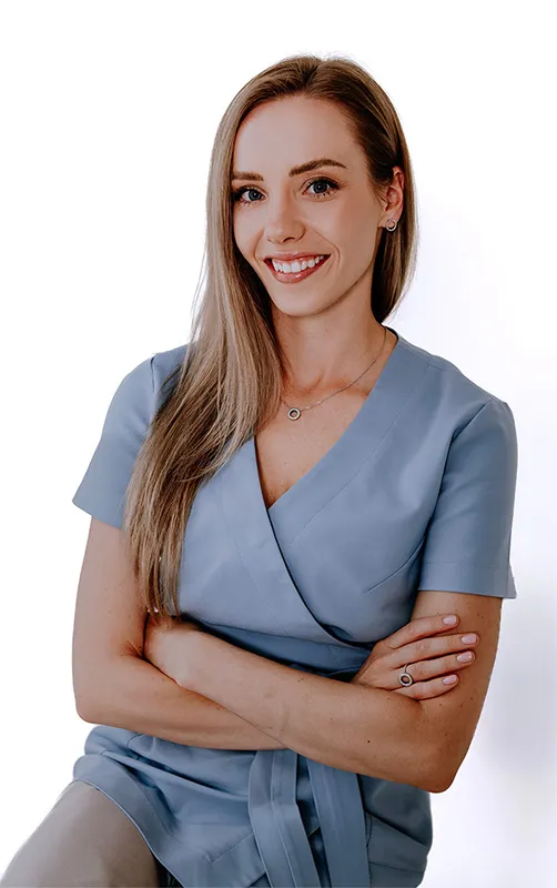 Usmívající se dentální hygienička Veronika Rališová